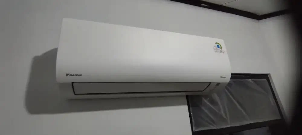 AC Daikin 1pk inverter Thailand