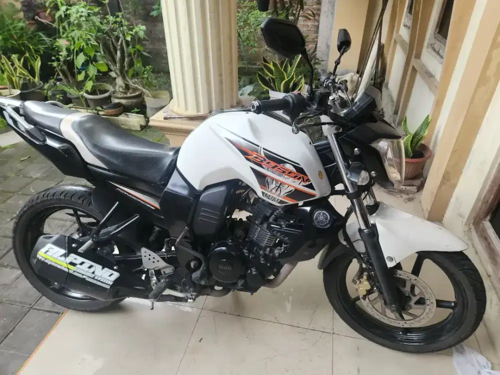 Byson 2012 putih apik Gbm