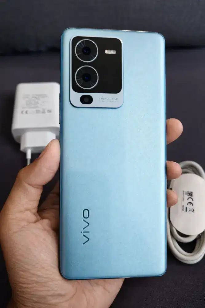 ViVO V25 Pro 5G (Ram 12/256) Nominus