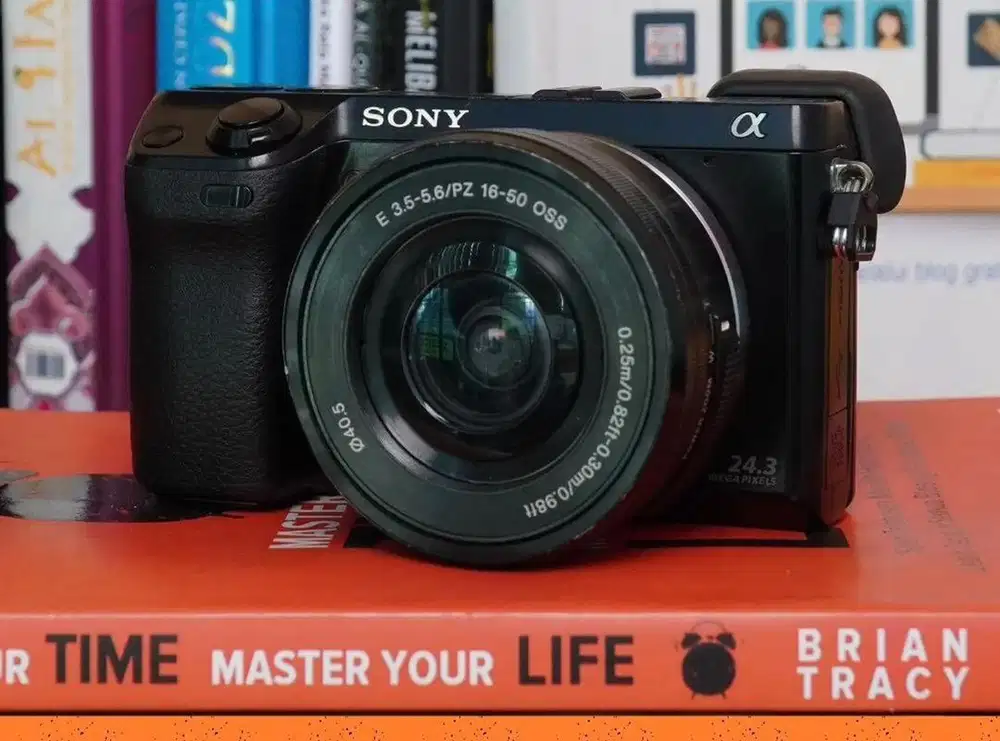 Sony Next 7 + Kit Lens 16 50mm