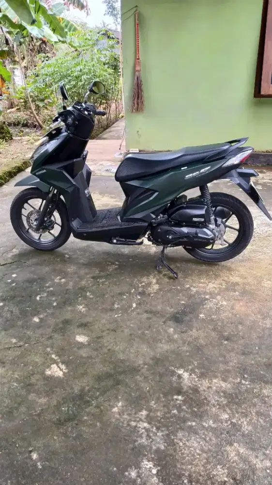 Jual motor beat deluxe tahun 2023