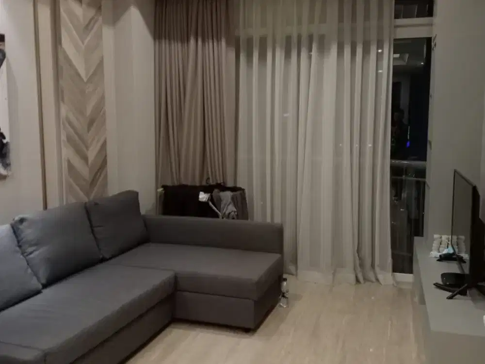 Disewakan Apartemen South Hills 1 Br Luas 63 M2 Bagus Furnished, Kuningan Jakarta Selatan