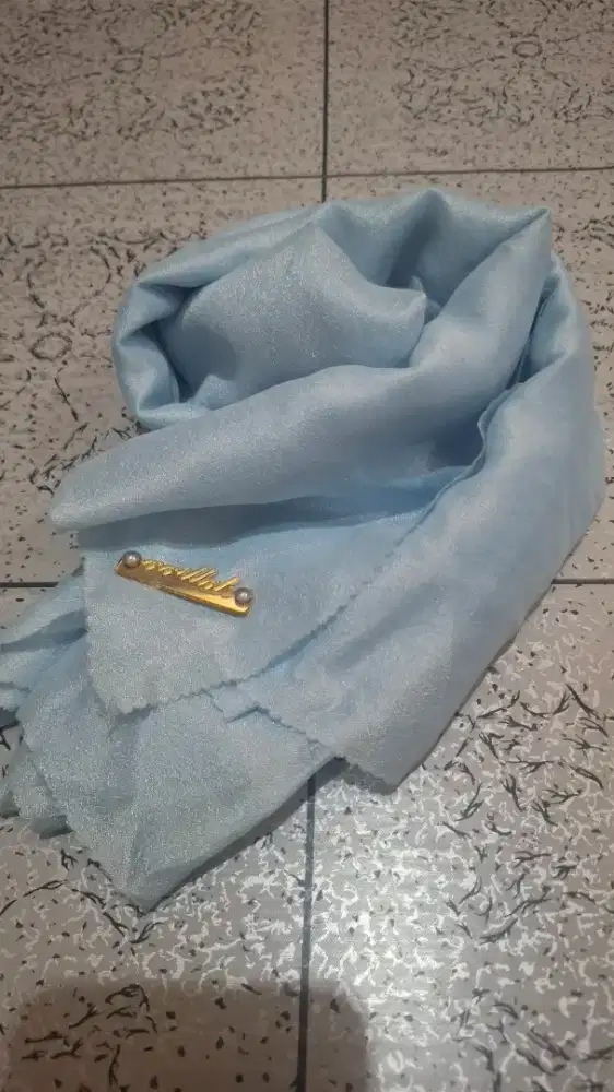 Hijab Segi 4 baby blue