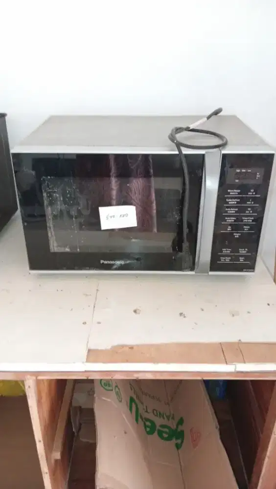 Panasonic Microwave,  NNST34HM - kondisi Mati Total ( kena banjir )