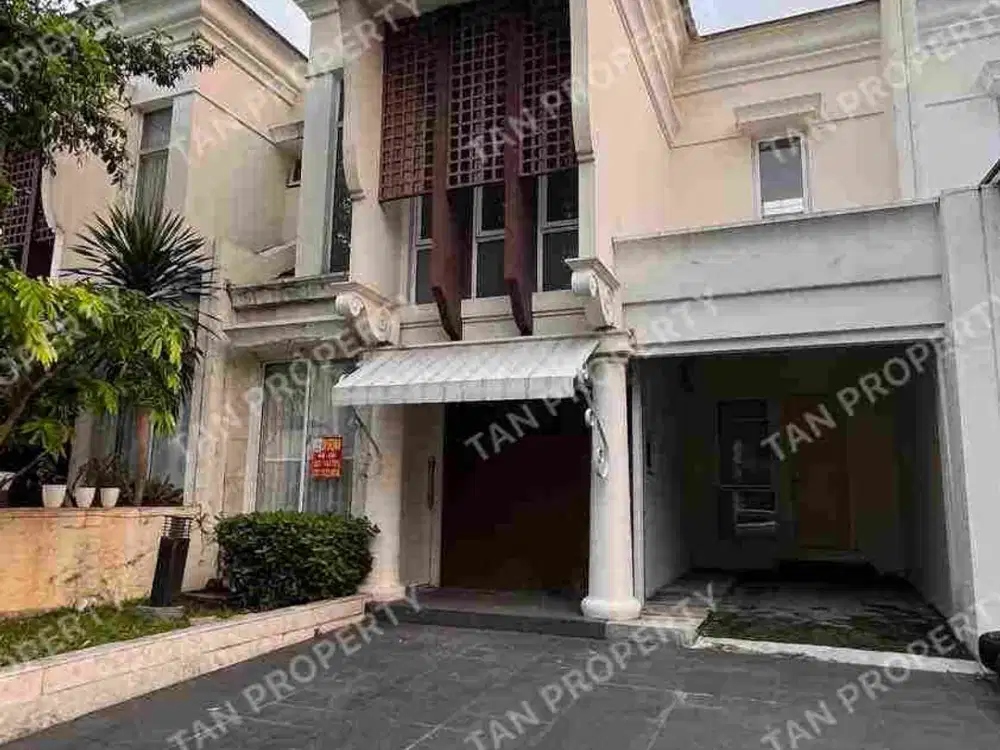 rumah rapi terawat di sewakan di bsd city, 2 lantai