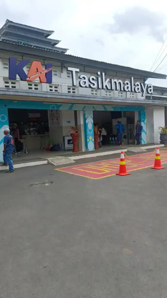 Cari loker driver, security