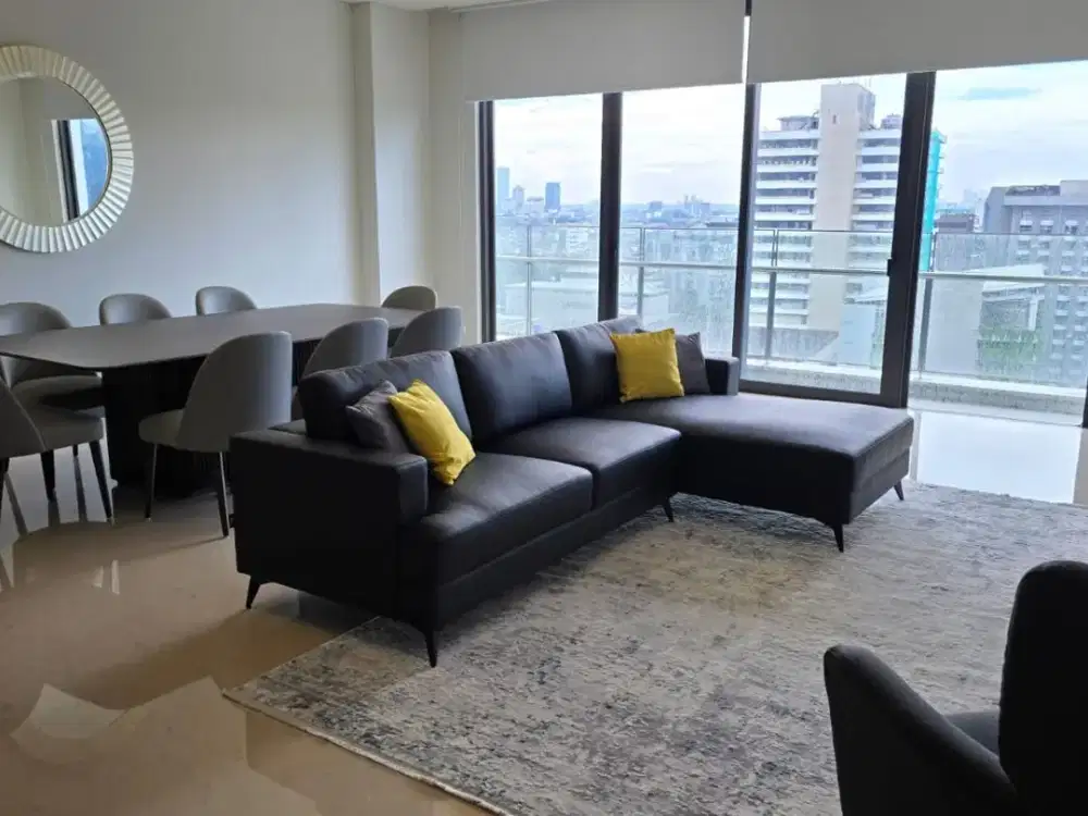 Good Unit Disewakan Apartemen Pakubuwono Menteng, Jakarta Pusat - 3 Bedrooms Fully Furnished, Jakarta Pusat