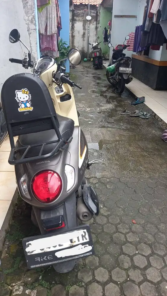 SCOOPY 2023 JUAL BU