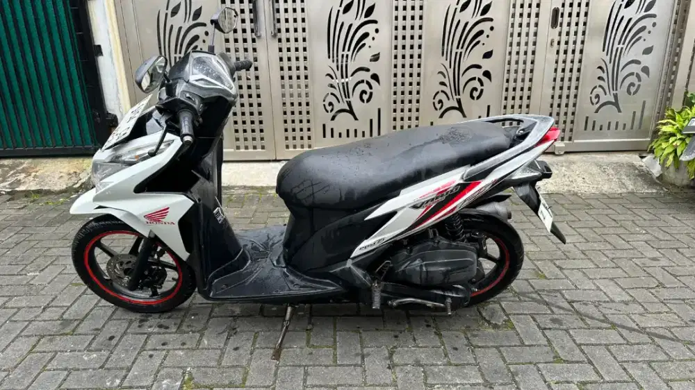 Honda vario kzr tahun 2015