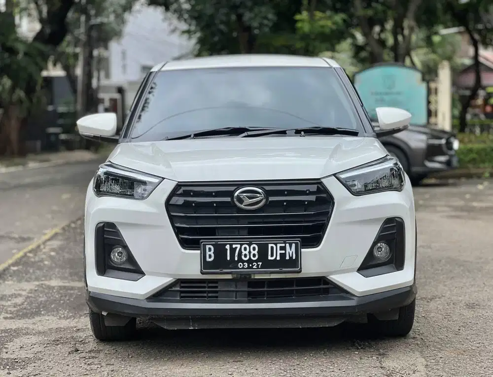 Daihatsu Rocky X at 2022 Putih