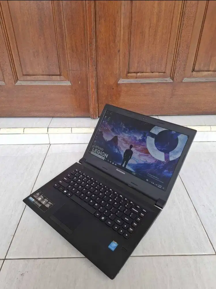 Lenovo Ideapad B40 80 core i3 gen 4