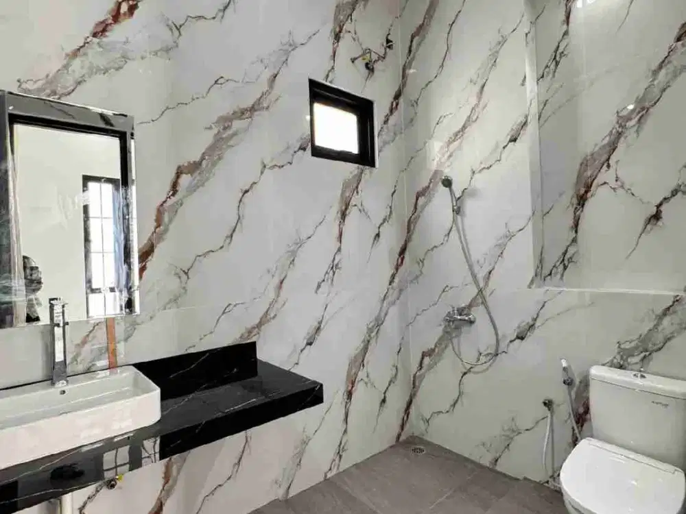 Dijual Rumah Baru 2 Lantai Klasik Minimalis