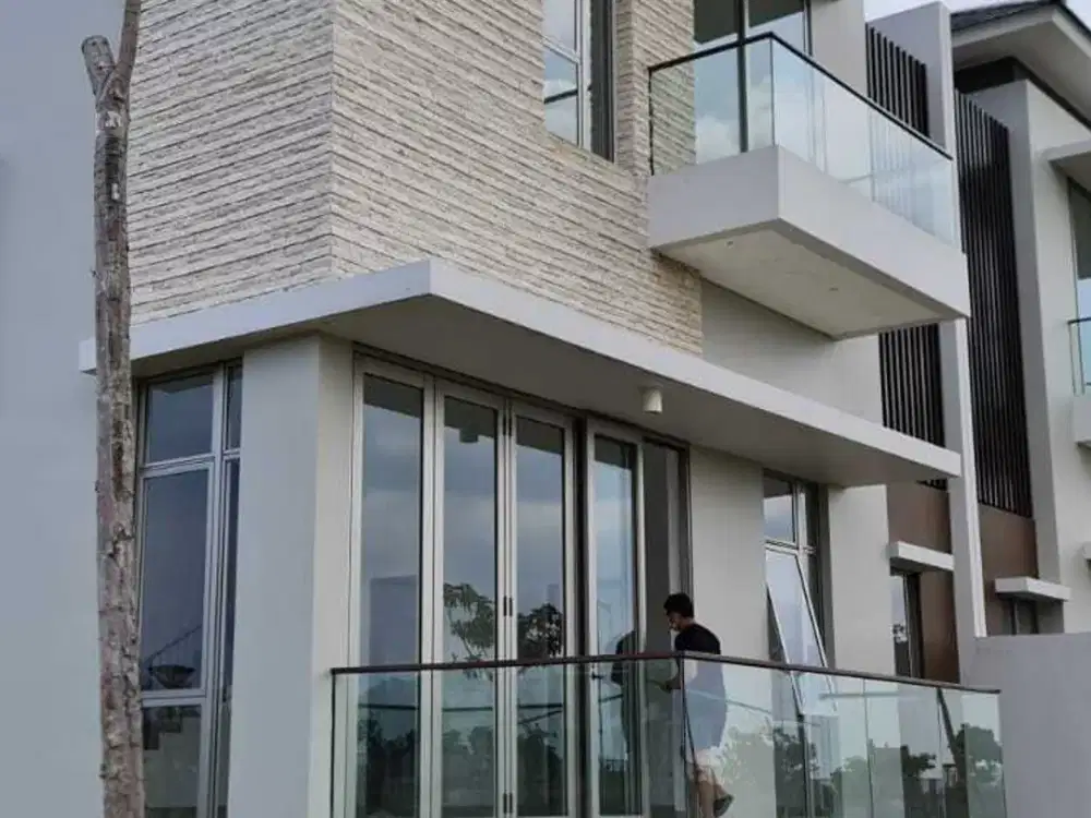 Di Sewakan Rumah Pik 2 Cluster Springville Ukuran 10x25 Hoek