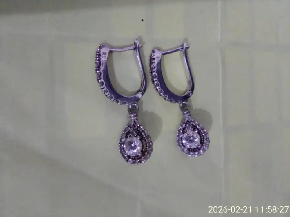 Anting Roy Stone_Blossom Earing 1 Pair 0.6 CT