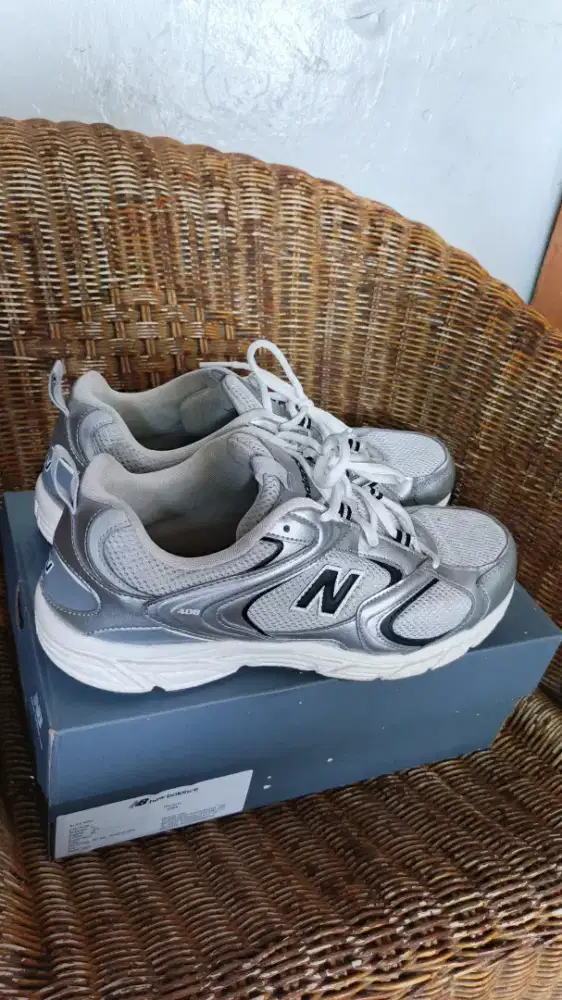 New balance 408 (2x pakai)
