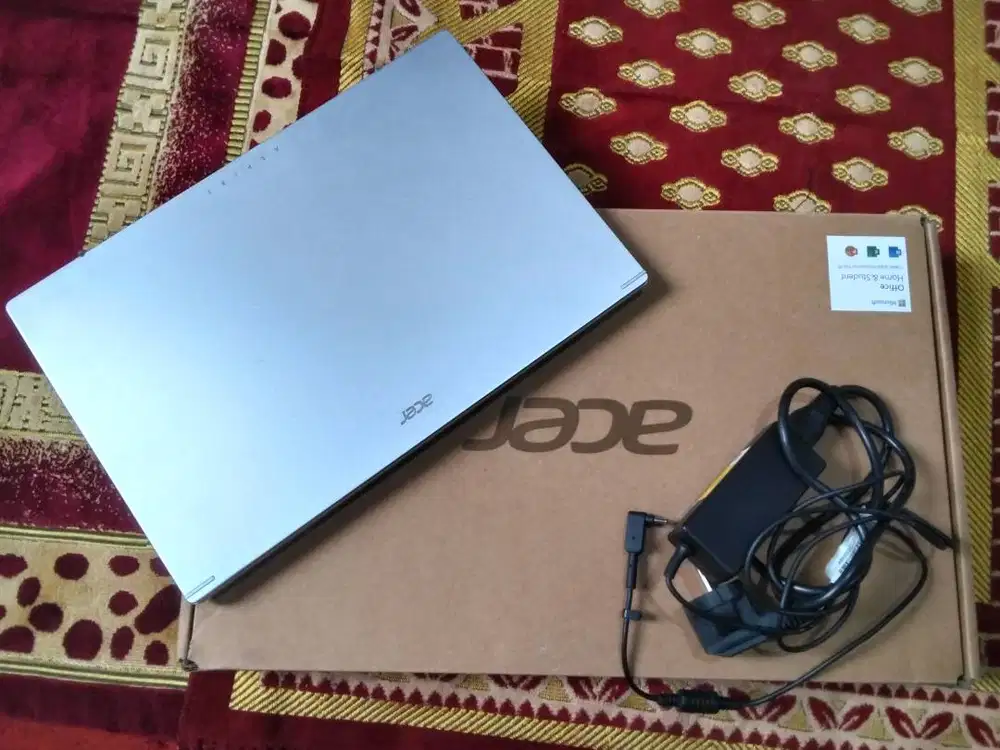 laptop acer aspire a314-36M i3 N305 8GB (resmi)