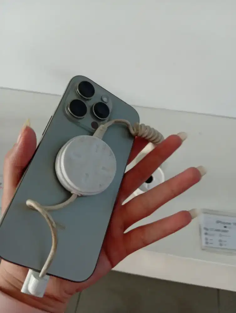 Iphone 16 pro impian kalian