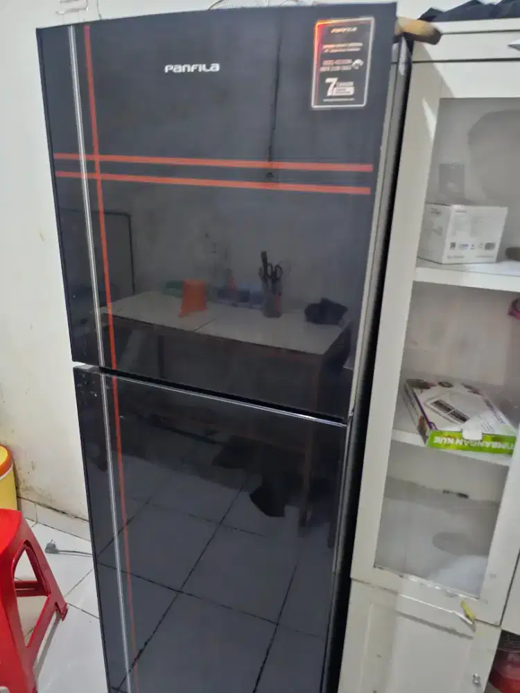 Kulkas 2 pintu panfilla