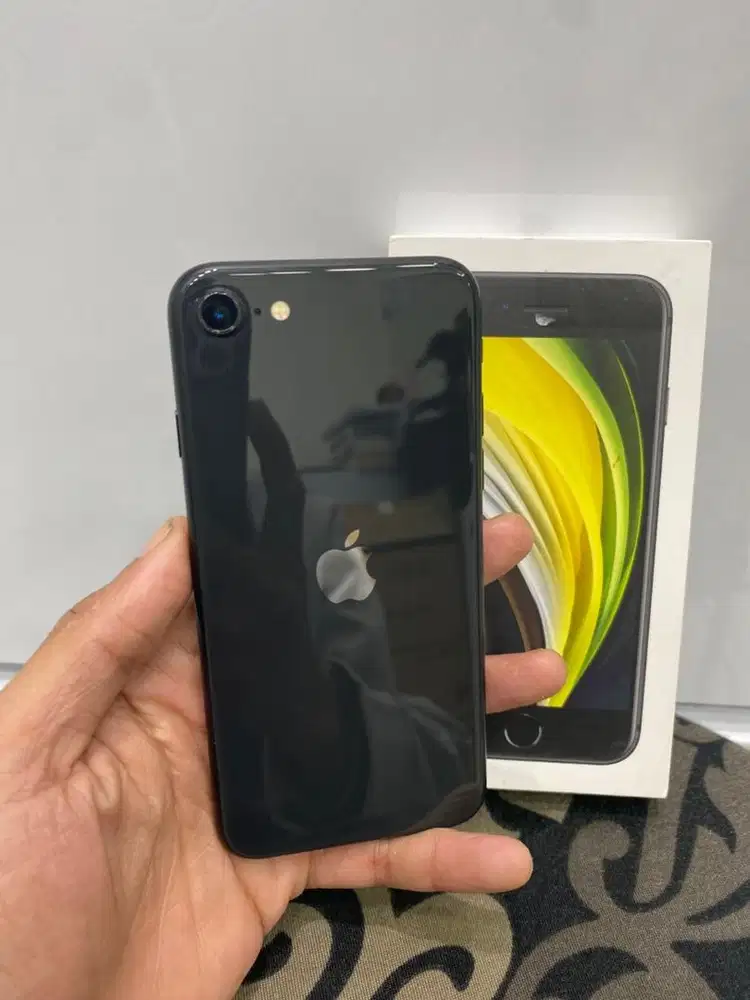 Iphone SE 2 Ibox 128 GB Fullset
