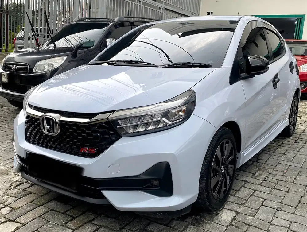 (Original) Brio RS CVT 2024 Putih Diamond 2025