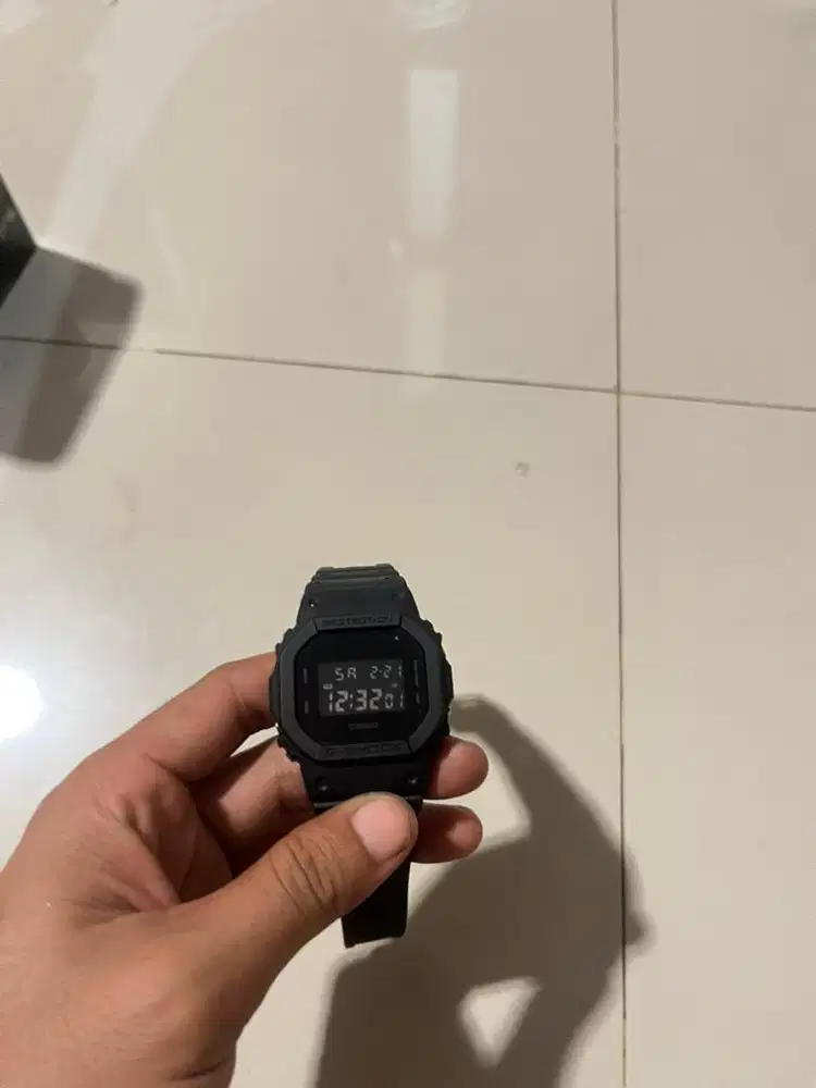 JAM G - SHOCK MASIH 99% BARU BELI 2 BULAN YG LALU