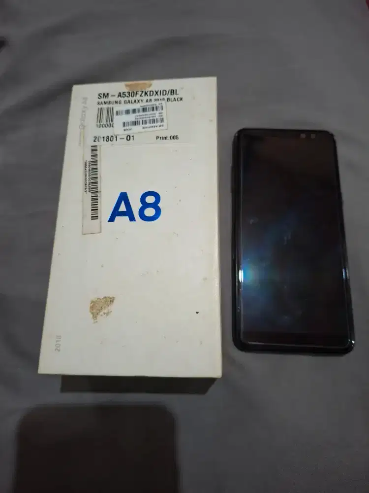 SAMSUNG A8 2018 4/32