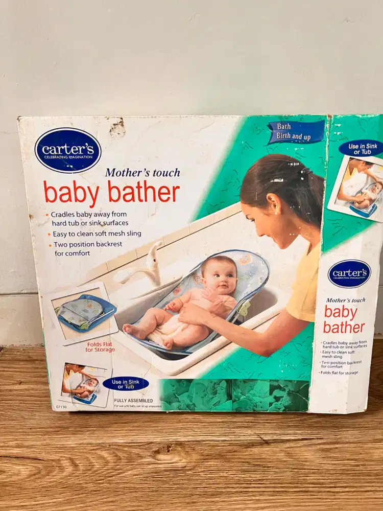 Dijual Baby Bather Merk Carter’s warna biru