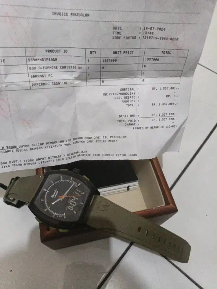 Jam tangan AC 9390