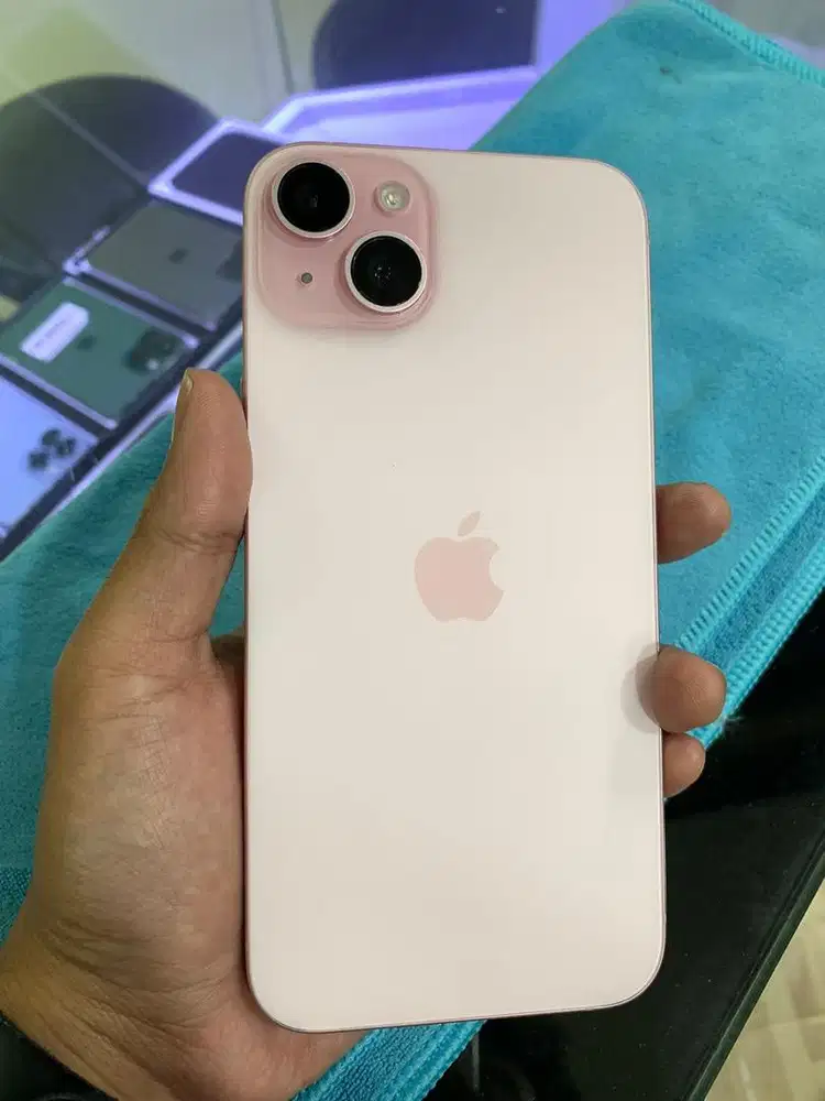 iPhone 15 Plus 128GB Garansi Inter Beacukai Pajak Terdaftar Battery 83