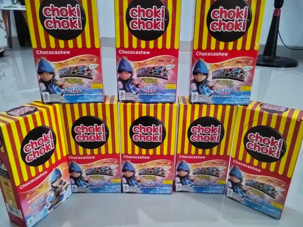 Dijual super murah borongan 8 Box Choki Choki berhadiah kartu didalam