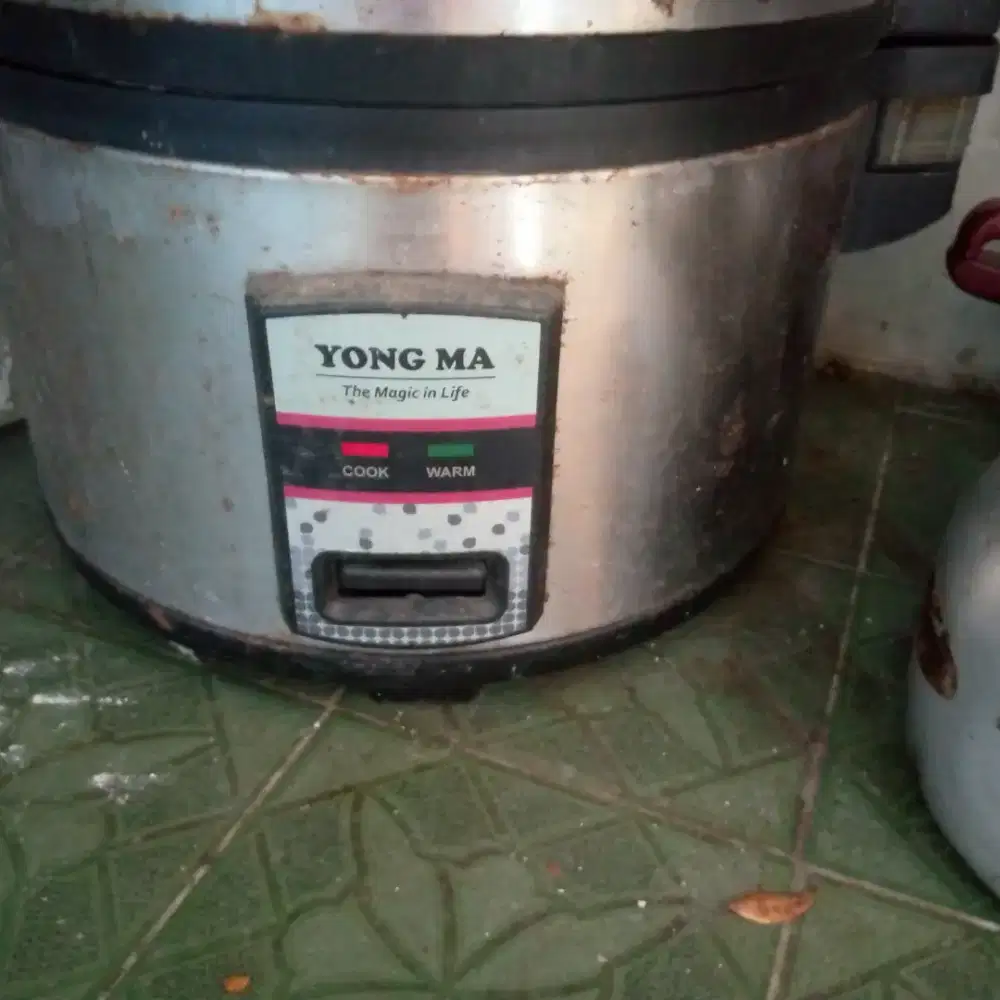 Dijual magiccom yongma 12 liter