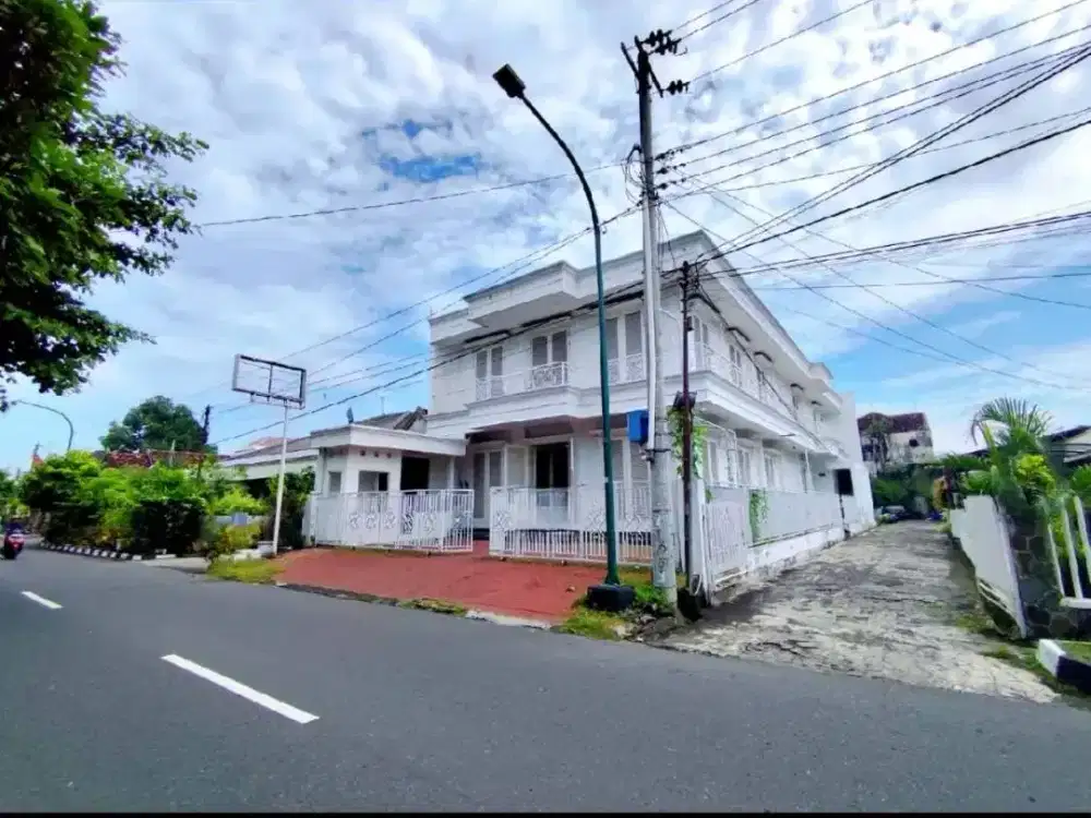 Disewa Ruang Usaha Strategis Jalan Kapten Samadikun Yogyakarta