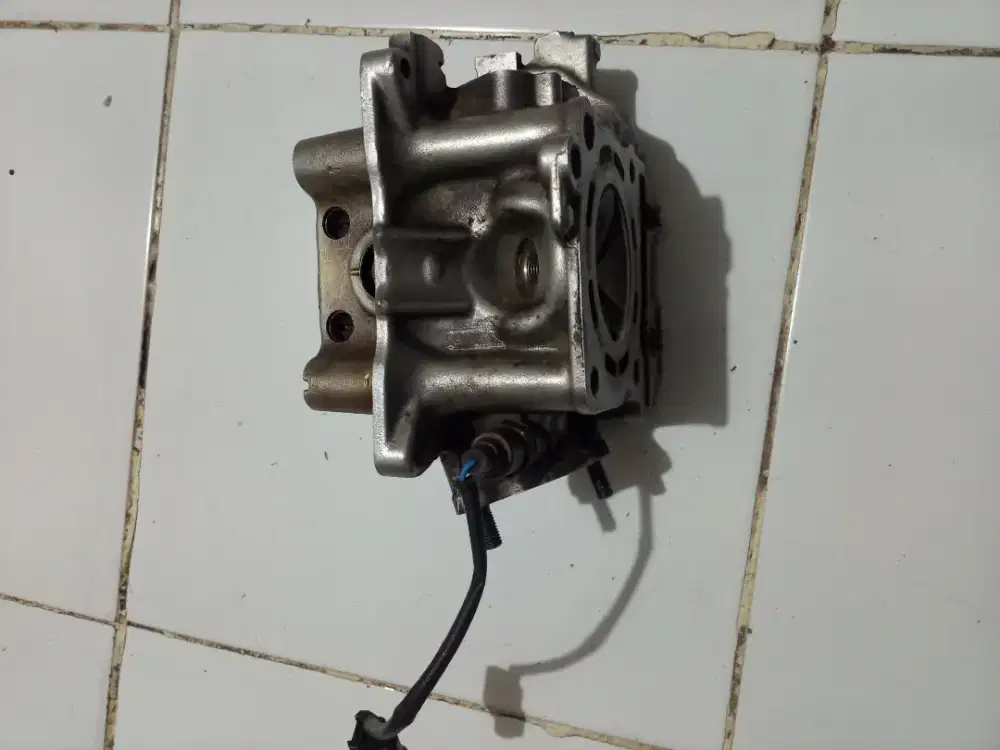 Jual head vario 125 komplit