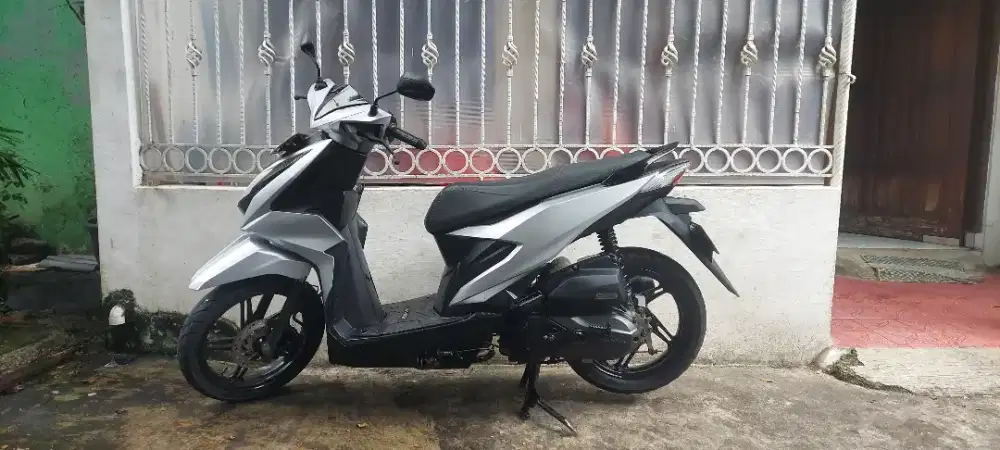 Honda beat deluxe tahun 2021