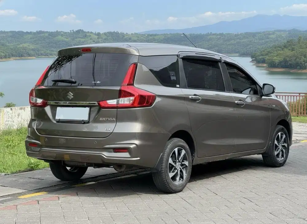 Suzuki ertiga GX    Matic Terwat Luar dalam