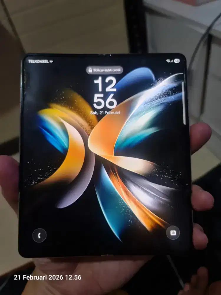Samsung fold 4 12/512GB