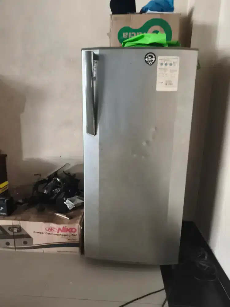 Kulkas lg 1 pintu kondisi siap pake