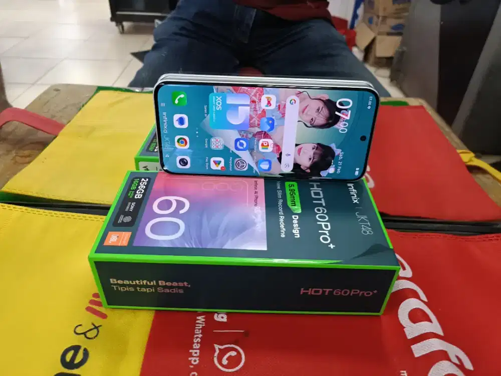 Infinix Hot 60 pro plus 8 /256 GB mulus lengkap normal