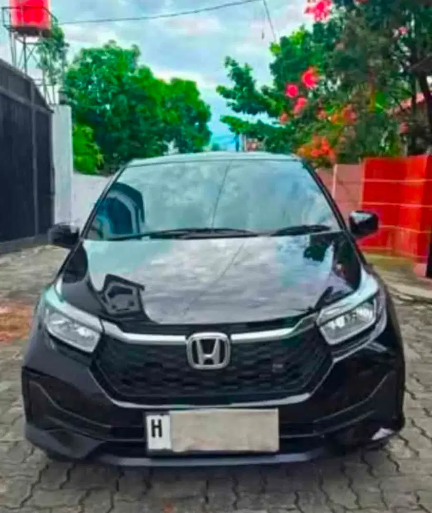 All New Brio E Automatic LIKE NEW