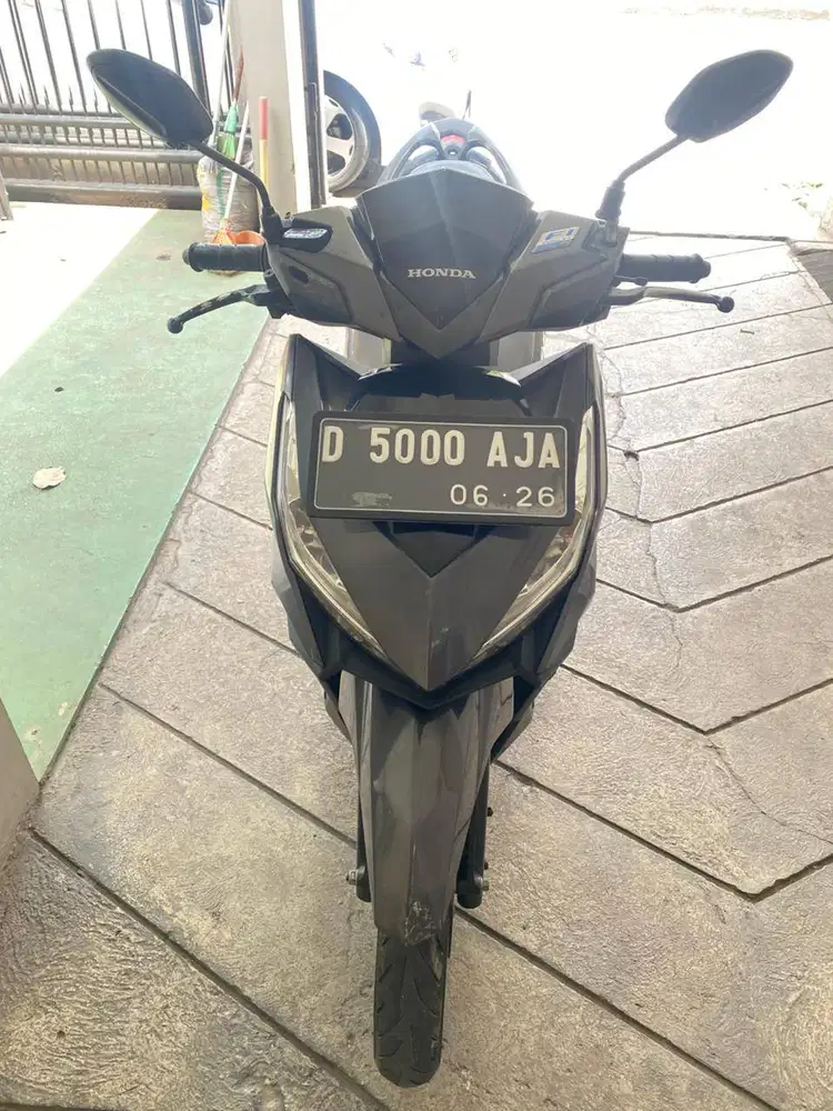Dijual CEPAT Motor Honda Vario Techno 150CC Tahun 2016
