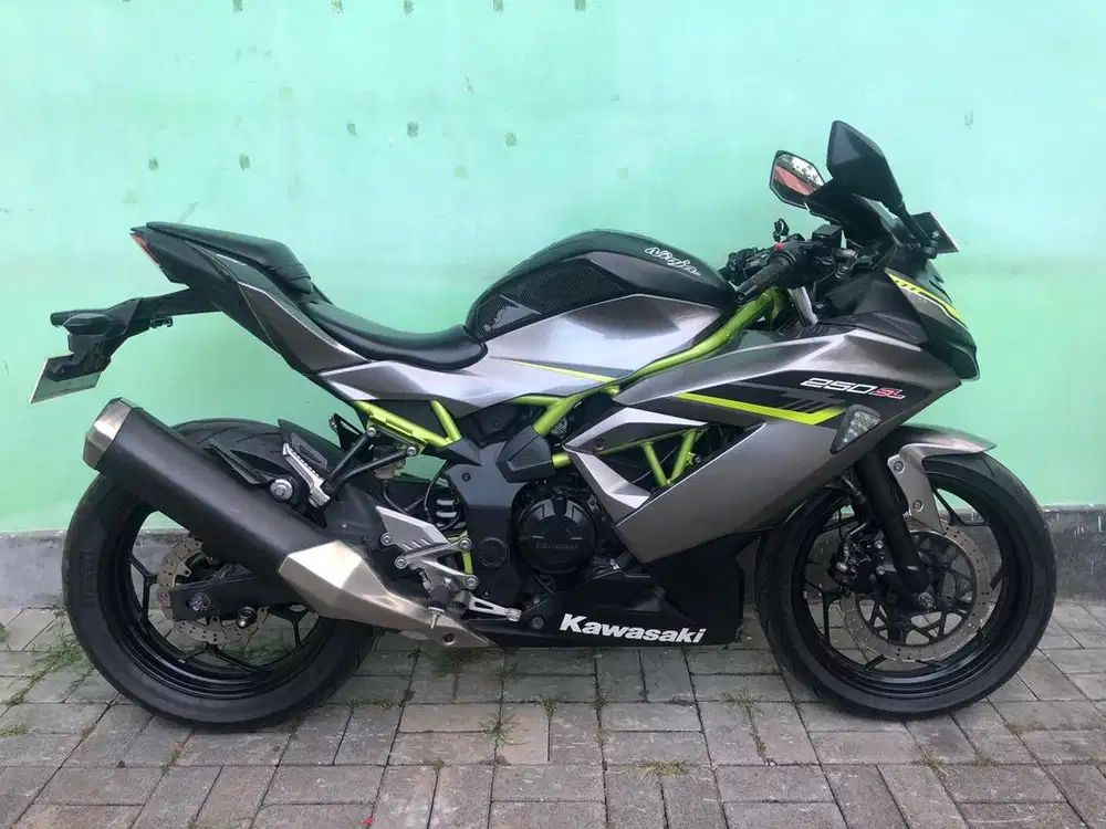 Kawasaki Ninja SL 250 Th.2018 akhir unit istimewah!!