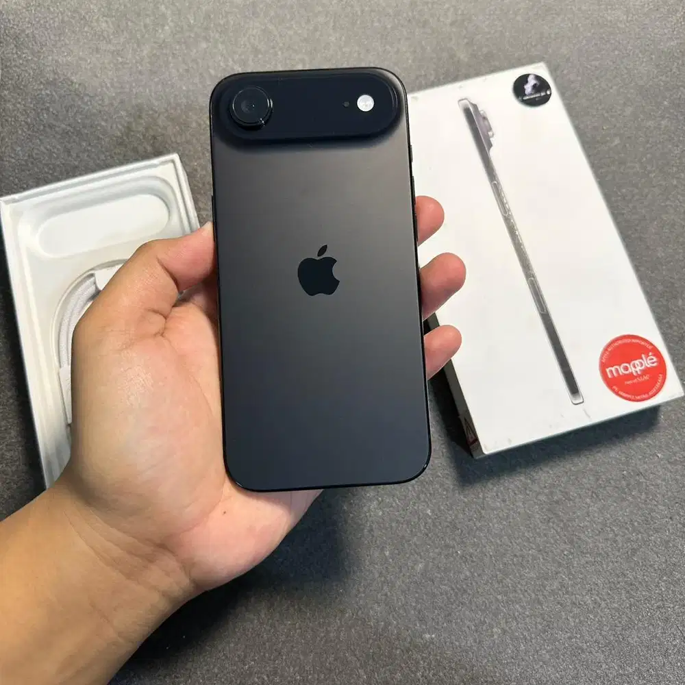 Iphone 17 air 256 gb space black digimap baru pakai 2 minggu