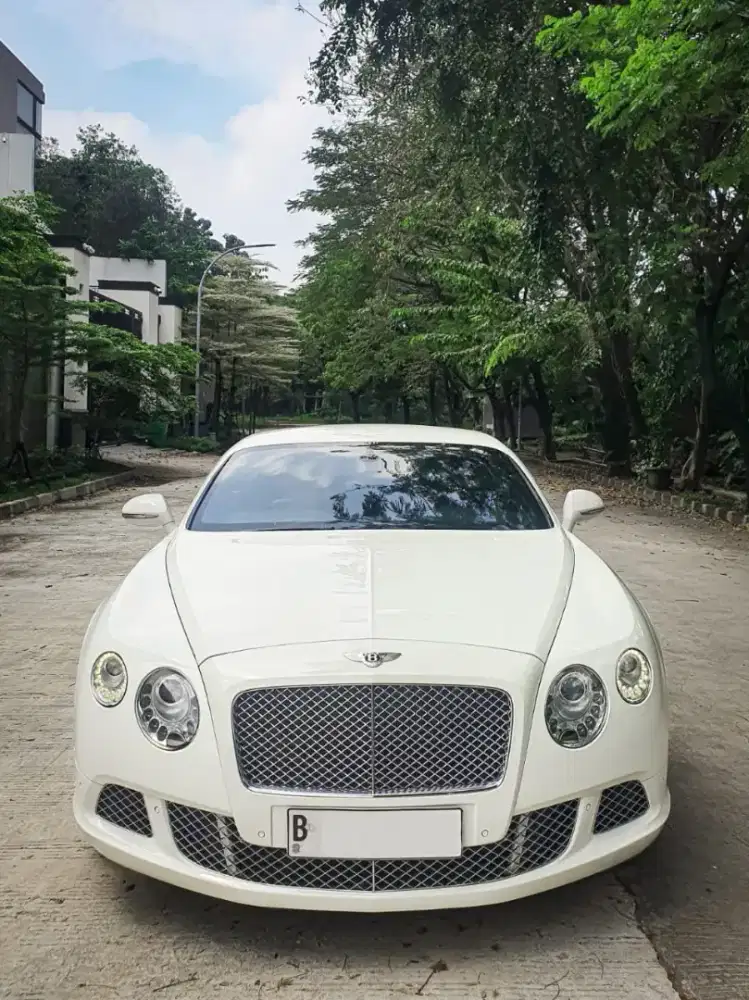 Bentley Continental GT 2012