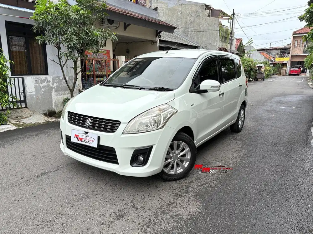 ‎Ertiga GL 1.4 MT 2012 Putih