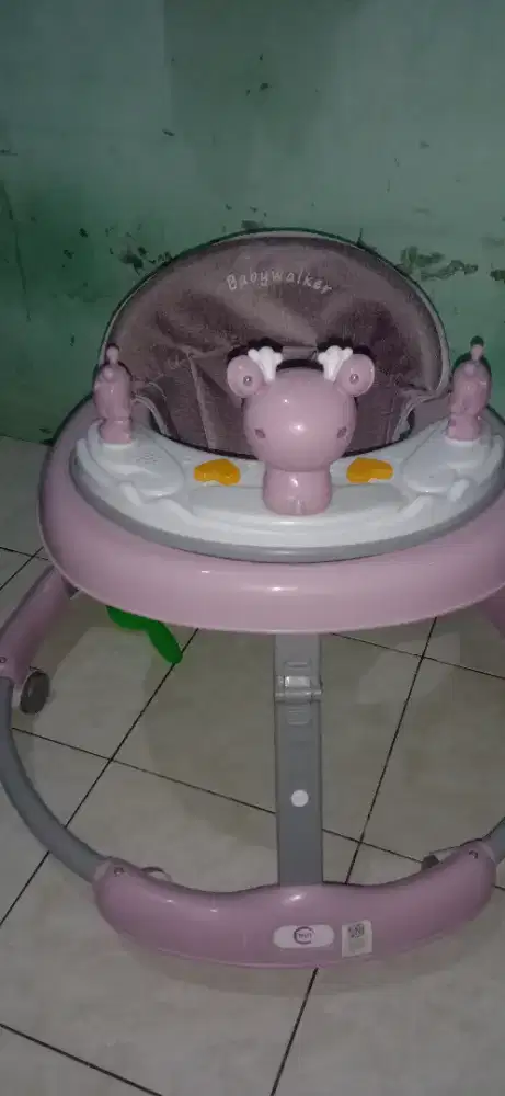 Baby Walker bekas pkai