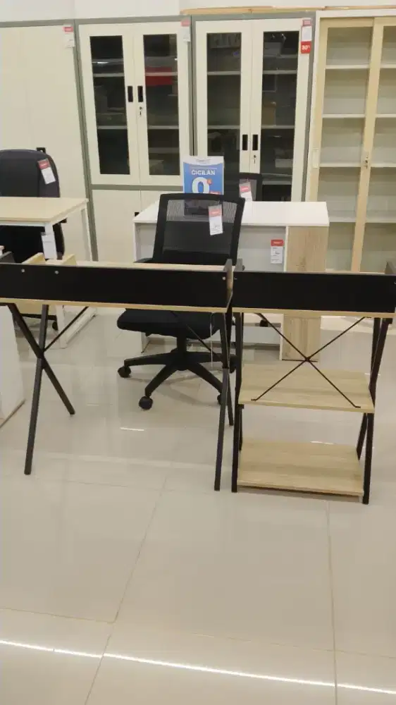 Meja laptop minimalis by selma