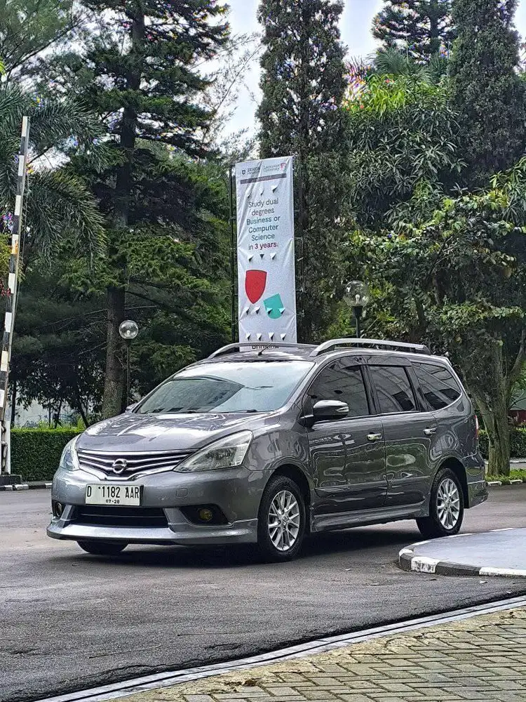 DP 14JT // NISSAN GRAND LIVINA HWS 1.5 AT 2013 FACELIFT