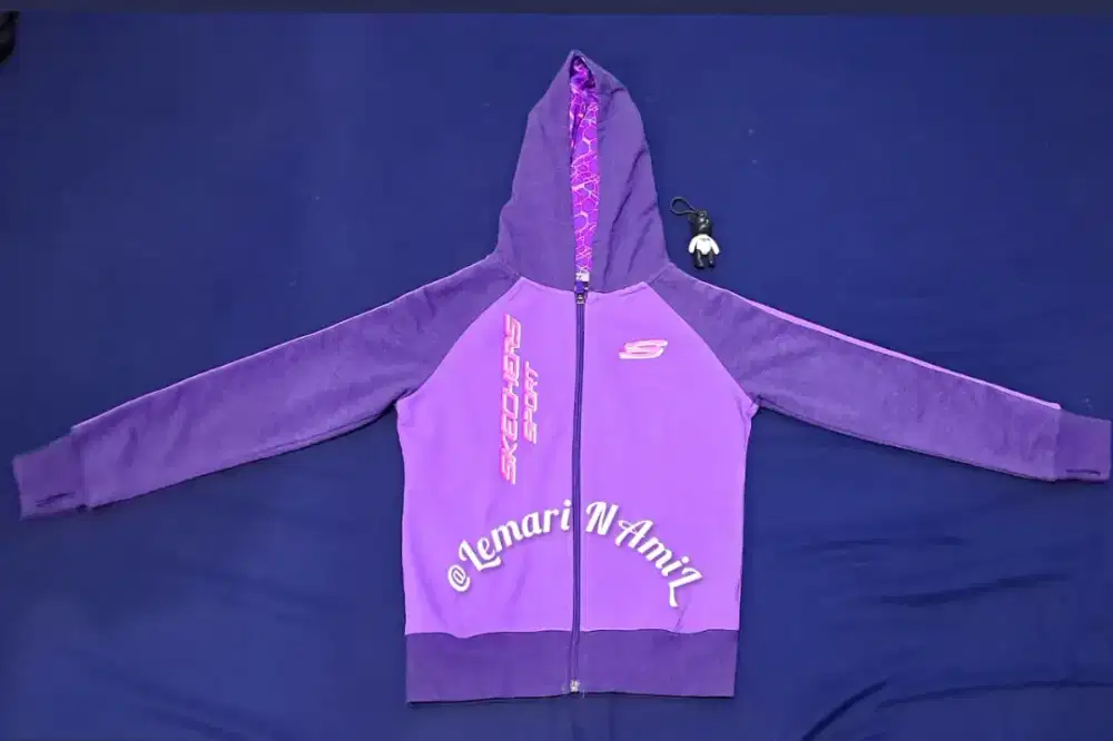 JAKET ANAK SKECHERS PRELOVED LIKE NEW