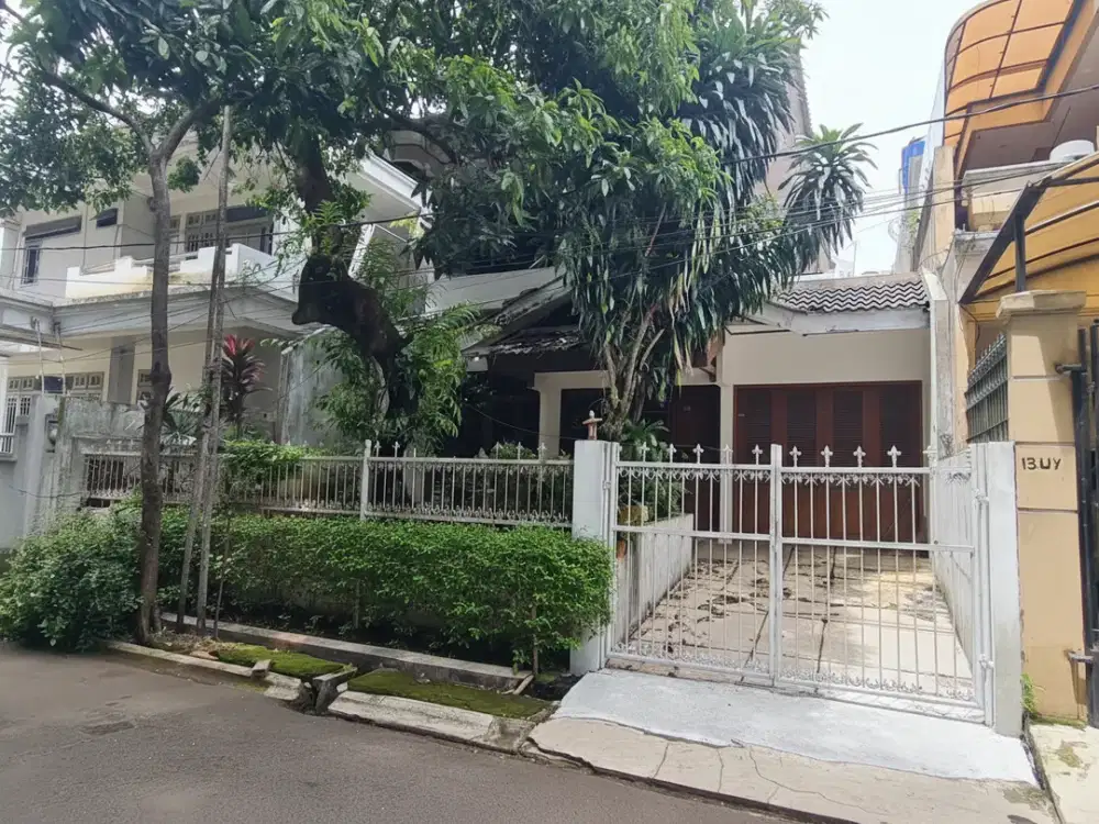 Dijual Rumah Pondok Indah Depan Taman Selangkah Ke PIM 2