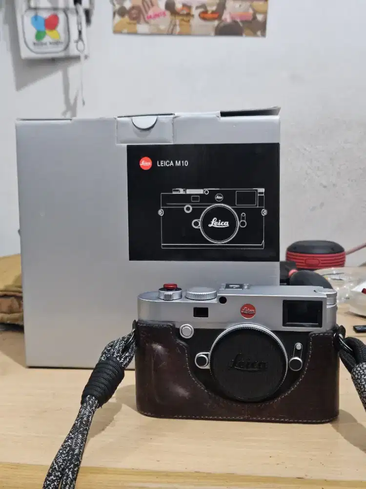 Leica M10 body fullset box